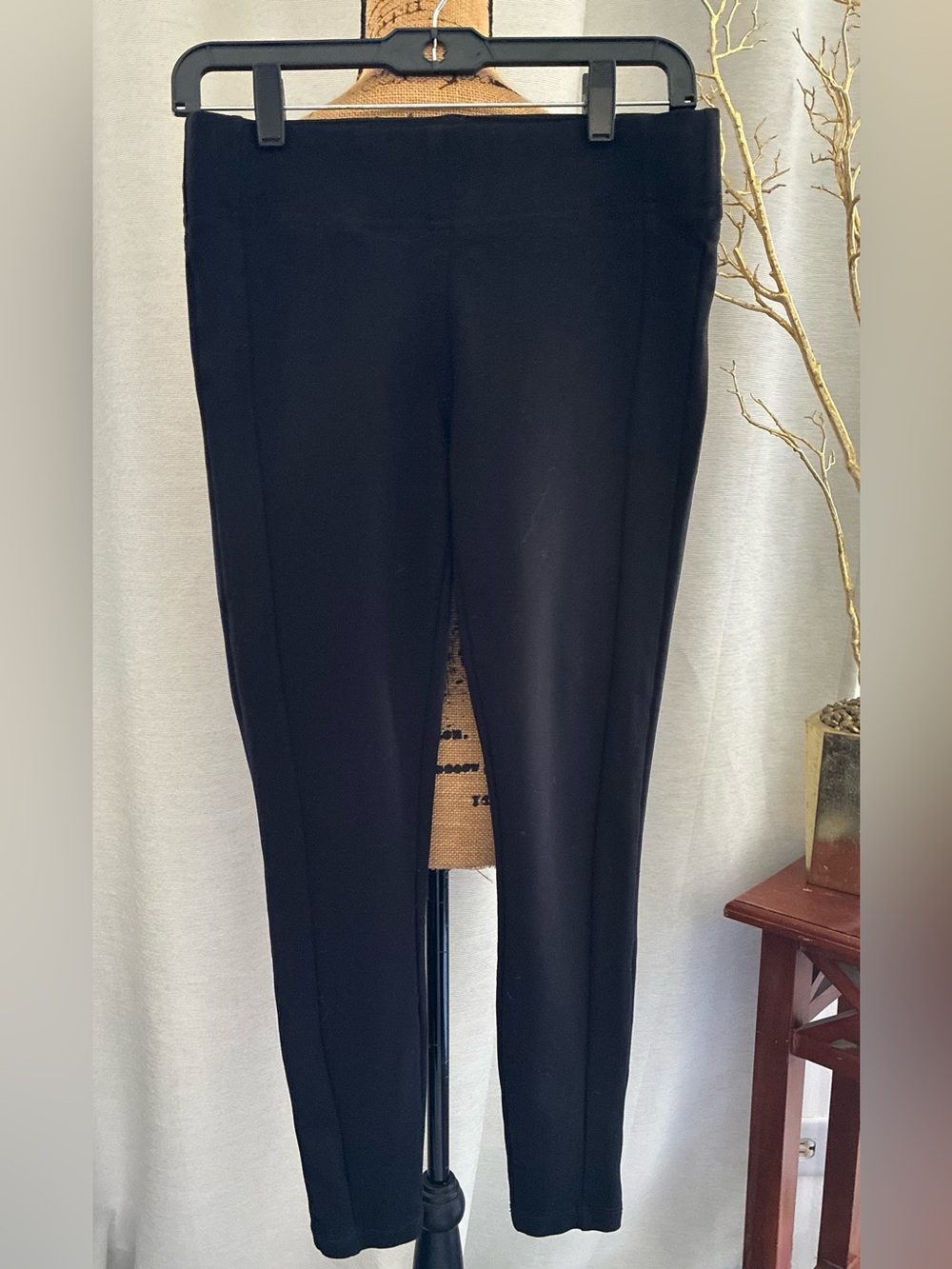 LOFT Black Ponte Ankle Pants Leggings